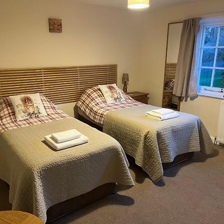 Ford Village Bed & Breakfast Dış mekan fotoğraf
